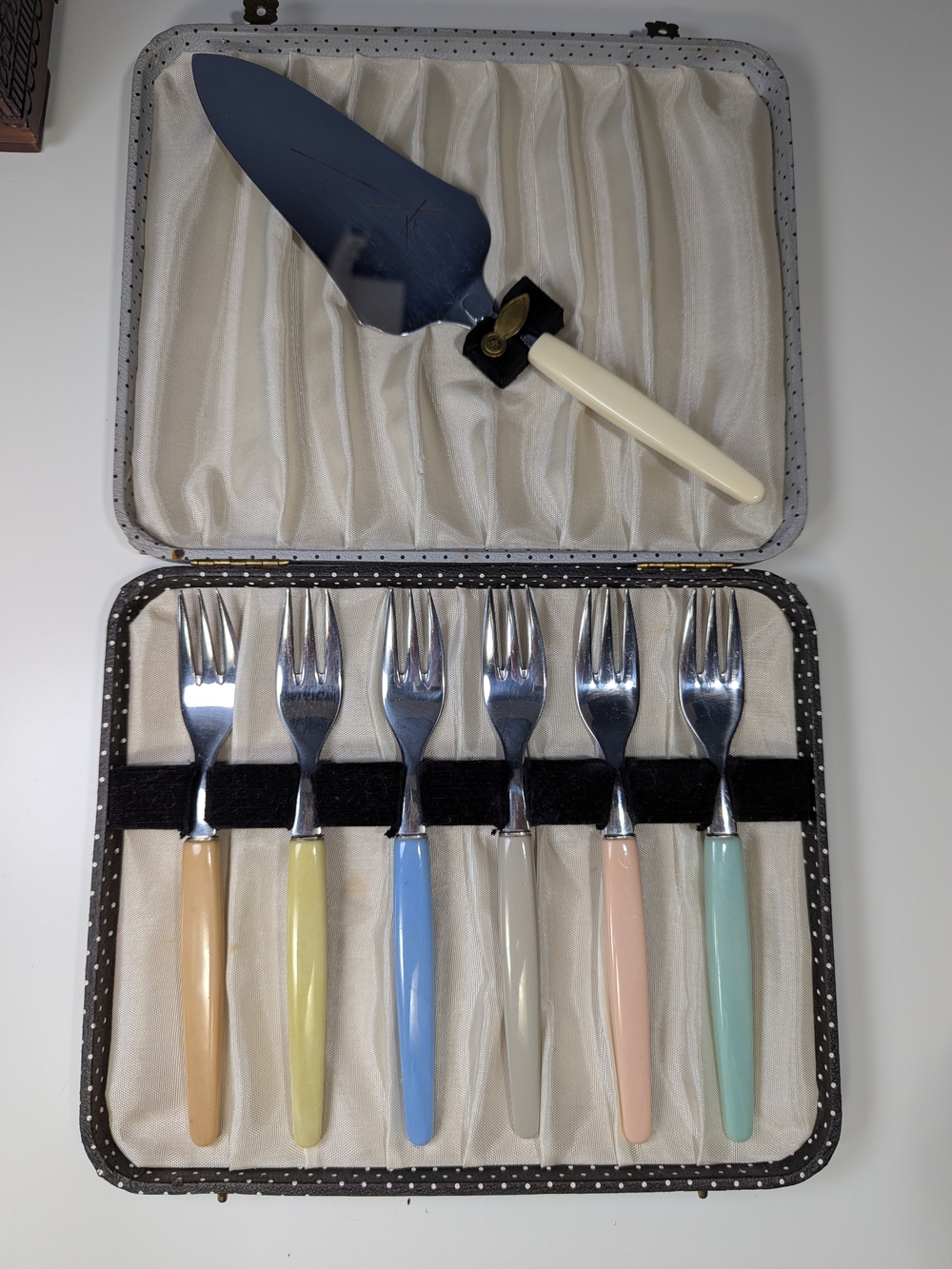 Vintage German Stainless Steel Cake Serving Set – 7 Pieces – Original Case